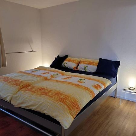 שפיץ Neb-Thun Einigen, Wohnung Am See מראה חיצוני תמונה